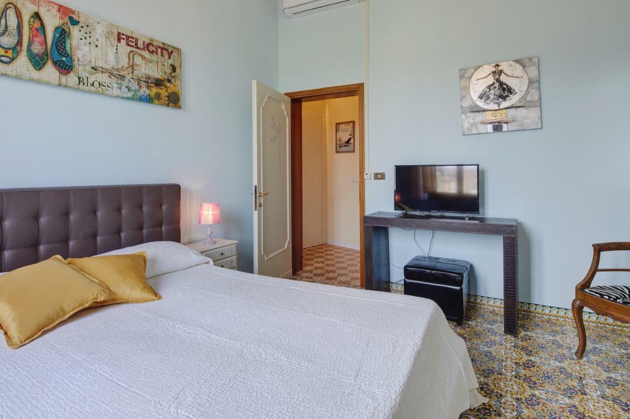 Sette Note Guest House Arezzo Eksteriør billede